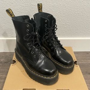 Doc Martens AirWair Platform Jadon Boots
